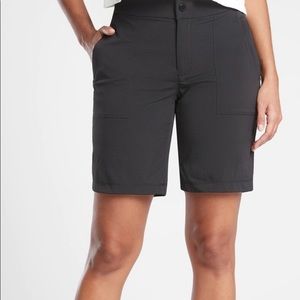 Athleta Trekkie Bermuda shorts
